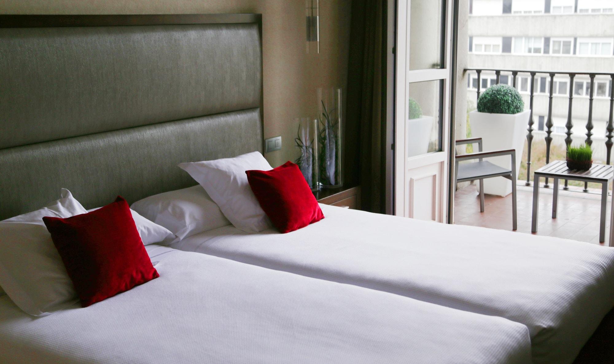 Hotel Compostela Сантьяго-де-Компостела Экстерьер фото